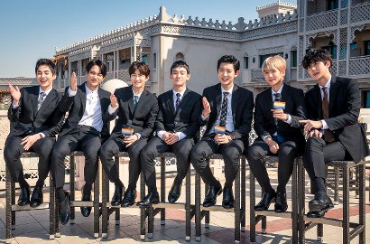 Intip Foto-Foto EXO di Dubai yang Belum Dirilis dan Proses Pengambilan Selca Baekhyun Cs