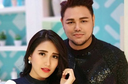 Pamer Foto Ini Pakai Panggilan Sayang, Ivan Gunawan Makin Mesra dengan Ayu Ting Ting?
