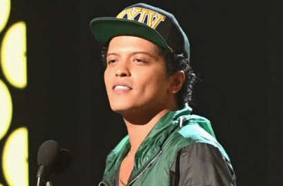 Dominasi Kategori R&B, Bruno Mars Sudah Borong 4 Piala Grammy Awards 2018