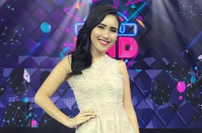 Ayu Ting Ting Ngaku Punya Kapal Pesiar Tapi Norak, Jawaban Umi Khalsum Mengejutkan