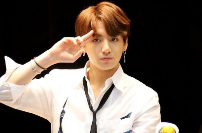 Baik Hati, Jungkook BTS Dipuji Ketahuan Bantu Staf di Acara Ini
