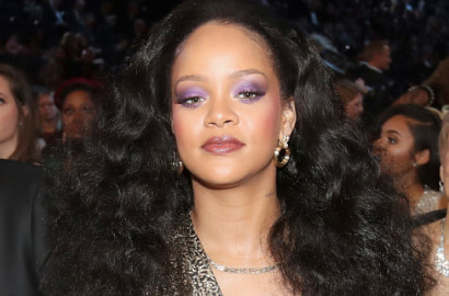 Terlihat Lebih Gemuk Saat Tampil di Grammy 2018, Netizen Yakin Rihanna Sedang Hamil