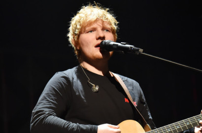 Raih Trofi Grammy Berkat 'Shape of You', Ed Sheeran Justru Dianggap Tak Layak