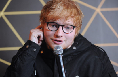 Raih Dua Penghargaan di Grammy Awards, Inilah yang Dilakukan Ed Sheeran