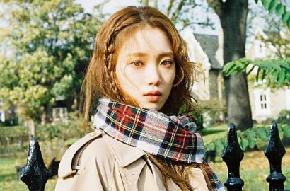 Seksi Abis, Lee Sung Kyung Berubah Jadi Rockstar di Iklan Baru