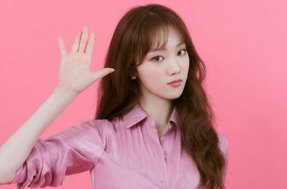 Ajak Anjing Imutnya Ikut Pemotretan, Lee Sung Kyung Tampil Super Cantik