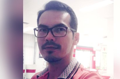 Kepergok Pesan Jas, Atalarik Syah Siap Nikahi Vonny Cornelia?