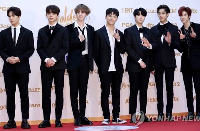 Biasa Gila Bareng, Ini yang Dilakukan Member GOT7 di Ruang Tunggu