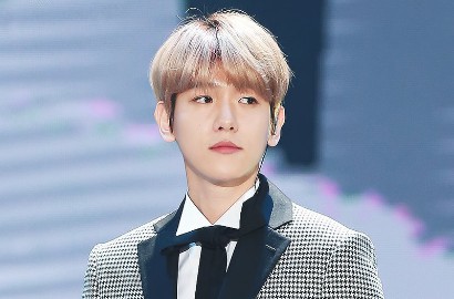 Sapa Fans Lagi, Baekhyun Bikin Penasaran Unggah Foto Bulan