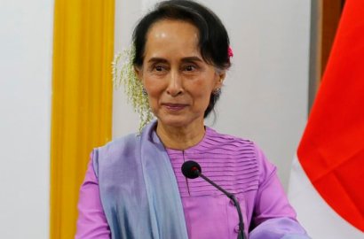 Dianggap Gagal Bela Rohingya, Rumah Aung San Suu Kyi Dilempari Bom Molotov