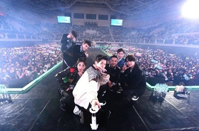 Gelar Fans Festival, Hebohnya Acara EXO Dibanjiri 6 Ribu Penggemar