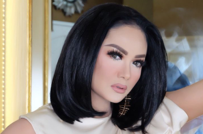 Konsep Pemotretan Ala Taylor Swift, Cantiknya Krisdayanti Disebut Mirip Barbie