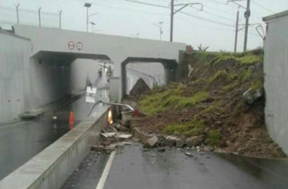 Sempat Terhimpit Beton, Satu Korban Longsor Bandara Soetta Meninggal Dunia