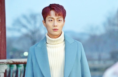 Ganteng Banget di 'Radio Romance', Yoon Doo Joon Bikin Netter Deg-Degan