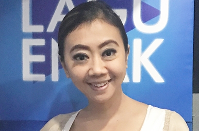 Anaknya Kena Katarak, Asri Welas Akan Pergi ke Jerman Demi Cari Penyebabnya