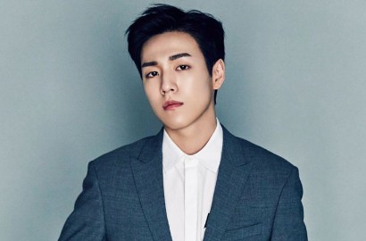 Segera Wamil, Lee Hyun Woo Rilis Single Terbaru Demi Fans