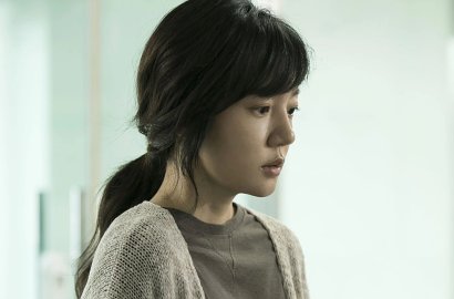 Ditinggal Mati Suami dan Rawat Anak Tiri, Lim Soo Jung Murung di 'Mothers'