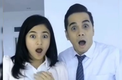 Marshanda-Rio Stokhorst Girang Dapat Karangan Bunga dari Fans 'Orang Ketiga'