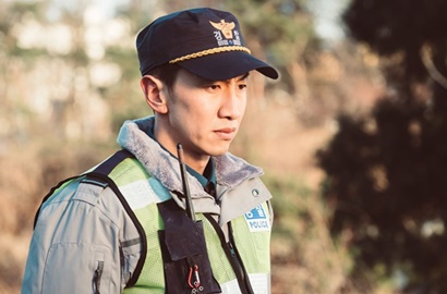 Staf 'Live' Puji Akting Sempurna Lee Kwang Soo Perankan Karakter Polisi