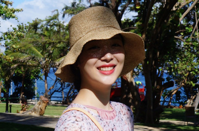 Tampil Cantik Bak Model Profesional, Sulli Lagi-Lagi Tuai Pujian