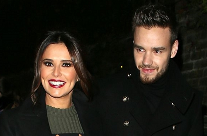 Pakai Cincin Berlian, Cheryl Cole Resmi Tunangan dengan Liam Payne?