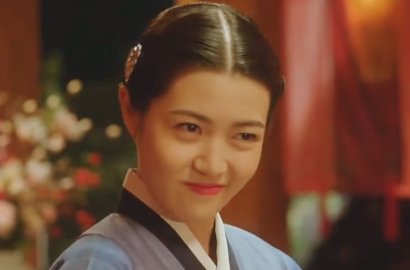 Kabur, Shim Eun Kyung Kocak Menyamar di Trailer 'Princess and Matchmaker'