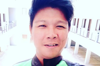 Sebut Cuma Iseng, Pramugari Cantik Teman Andika Masih Bungkam