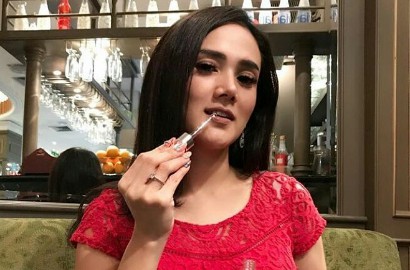 Mulan Jameela Kepergok Goda Mantan Suami?