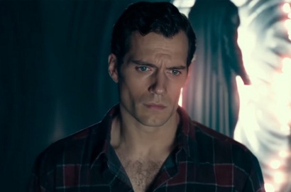 Rilis Potongan Adegan yang Dihapus, 'Justice League' Ungkap Kostum Hitam Superman