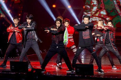 Fans Berat EXO, Atlet Asal Rusia Ini Senang Banget Dapat Album Bertanda Tangan