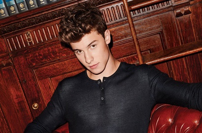 Seksi Pamer Abs, Shawn Mendes Bocorkan Soal Album Baru