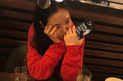 Na Eun A Pink Diduga Hapus Foto di IG Karena Bungkus Rokok, Ini Kata Agensi