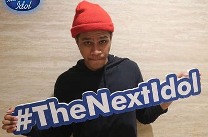 Unggah Foto Perdana Usai Keluar 'Idol', Kevin Ucap Terima Kasih pada Orang-Orang Ini