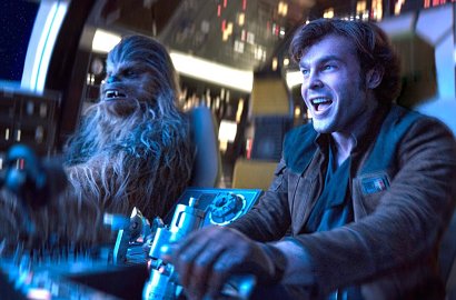 Rilis Poster Terbaru, 'Solo: A Star Wars Story' Kumpulkan Para Pemeran