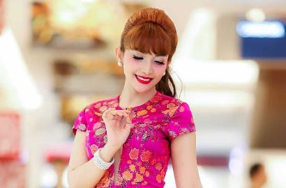Roro Fitria Pakai Baju Hampir Dedel di Bagian Ketiak, Netter Ragu Soal Kekayaan Rp 750 Miliar