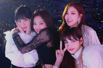 Biasa Swag, Black Pink Cantik Bak Peri Pakai Hanbok Saat Imlek