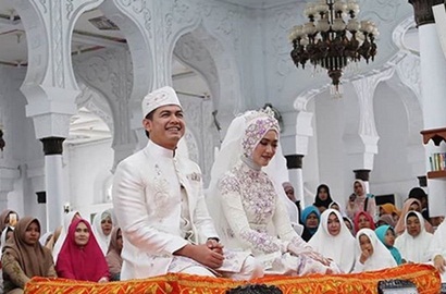 Sah, Begini Eskpresi Bahagia Tommy Kurniawan Resmi Nikahi Puteri Indonesia Aceh