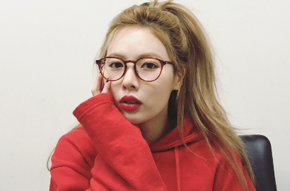 Unggah Foto Cantik di Bandara, HyunA Kembali Jadi Sorotan