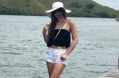 Foto Bareng Komodo, Nia Ramadhani Tampil Seksi Eksotis Dipuji 'Ratu Hutan'