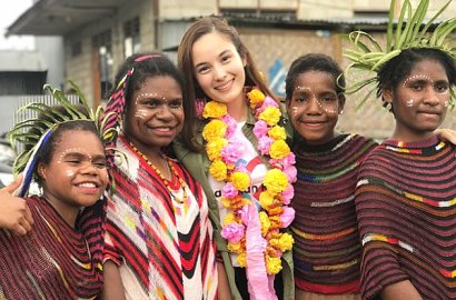 Peduli Pendidikan Anak-Anak, Chelsea Islan Jadi Relawan di Papua