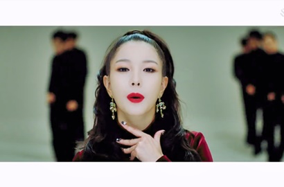 Goda Cowok, BoA Pamer Kemampuan Dance di MV 'One Shot, Two Shot'
