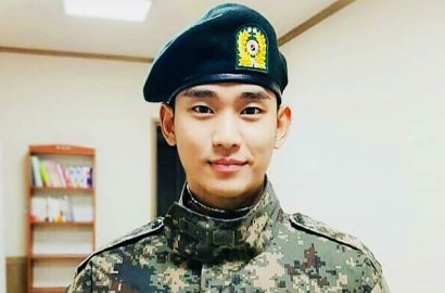 Liburan Perdana Usai Masuk Militer, Ini yang Dilakukan Kim Soo Hyun