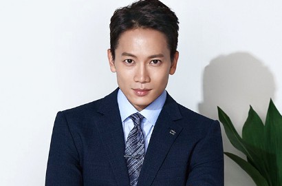 Masih Setia, Ji Sung Lanjutkan Kontrak Bersama Namoo Actors