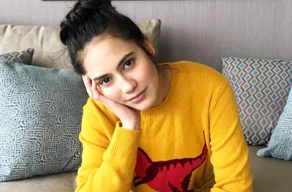 Pevita Pearce Tampil Cantik Pakai Hanbok, Netter Sebut Mirip Suzy
