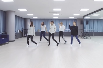 Tarian Sempat Dibilang Tak Kompak, Red Velvet Jawab Lewat Dance Practice 'Look'