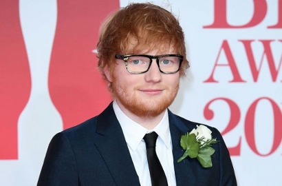 Pakai Cincin di BRIT Awards 2018, Ed Sheeran Diam-Diam Sudah Menikah?