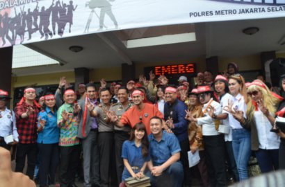 Sejumlah Artis dan Manajemen Datangi Polres Jakarta Selatan, Ada Apa?