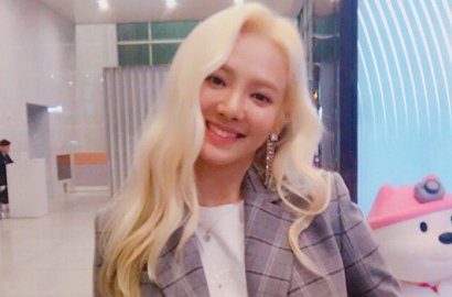 Hyoyeon Pose Cantik dengan Rambut Pirang, Netter Justru Salfok Lihat Ini