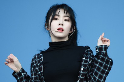Irene Kembali Didapuk Jadi Model, 3 Foto Berikut Buat Fans Jatuh Cinta