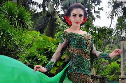 Bukan Bunga Kantil, Roro Fitria Minta Dibawakan Barang Ini